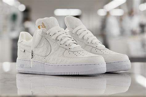 af1 x lv|louis vuitton force 1.